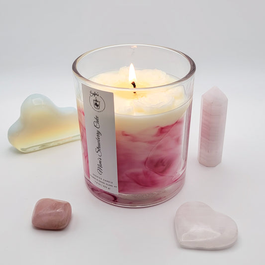"Mom's Strawberry Cake" 8oz Scented Candle