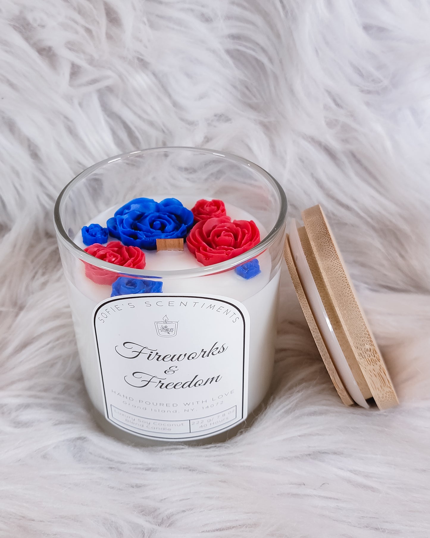 "Fireworks & Freedom" (Citrus & Floral) 8oz Scented Candle