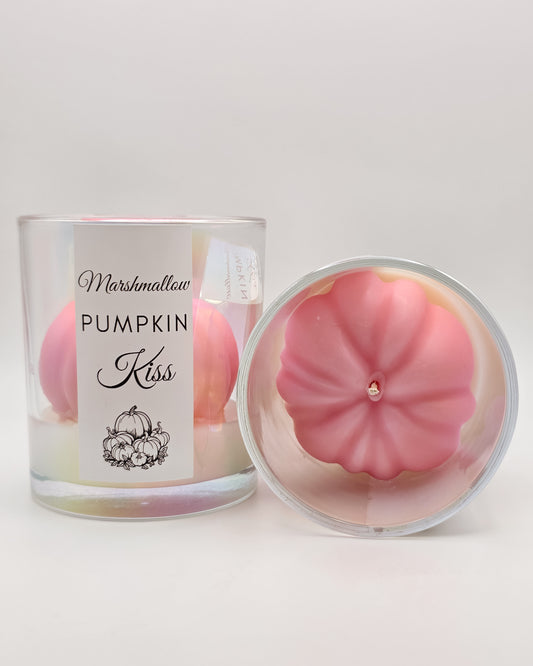 Marshmallow Pumpkin Kiss – Marshmallow, Pumpkin & Vanilla Candle (6oz, Pink Pumpkin on White Base)