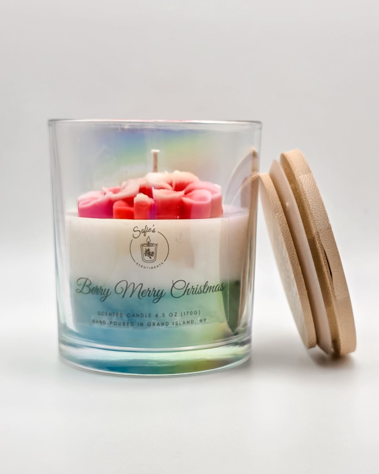 "Berry Merry Christmas" 6.5 oz Green & Red Berry Scented Candle